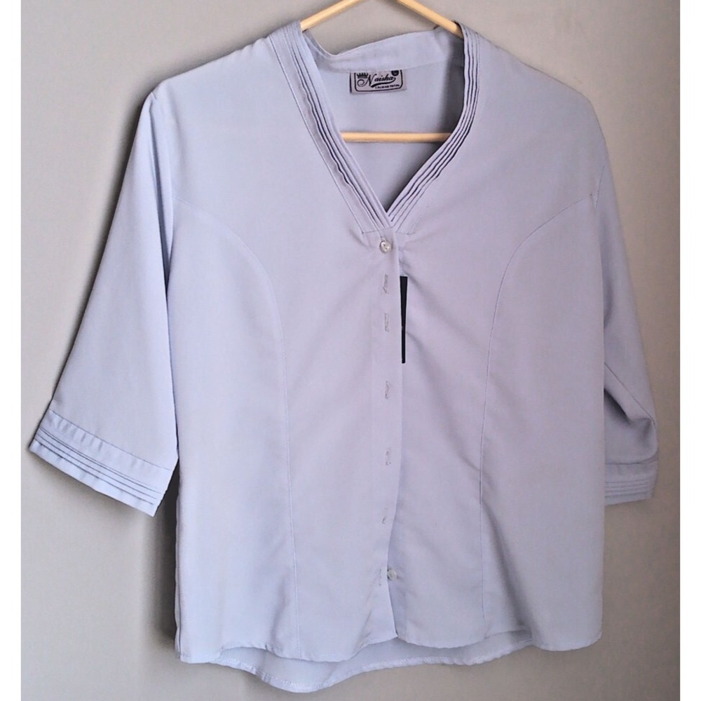 NAISHA LIGHT BLUE V-NECK WOMEN'S BLOUSE SIZE LARGE